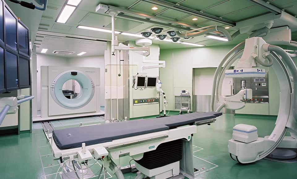 Phòng phẫu thuật Hybrid