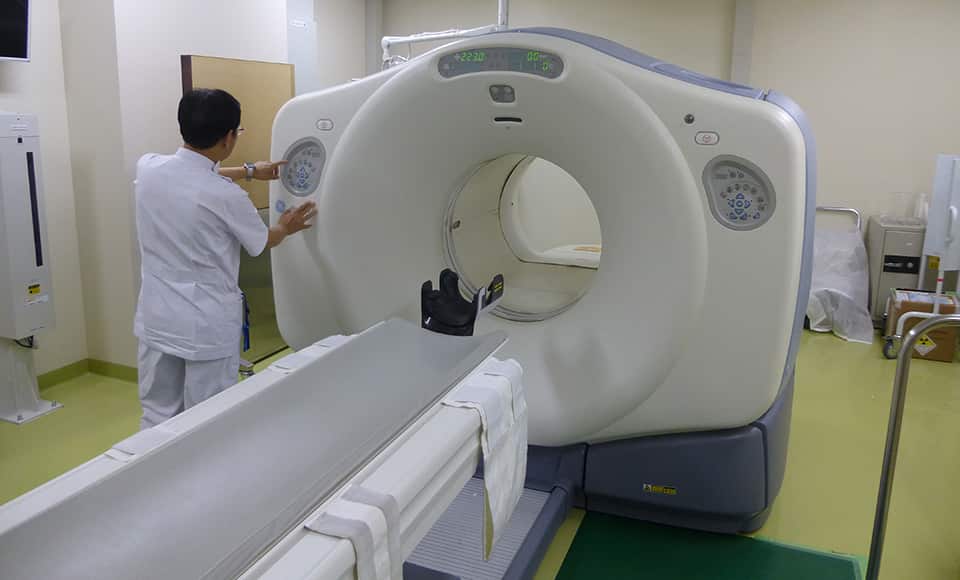 Chụp cắt lớp phát xạ positron