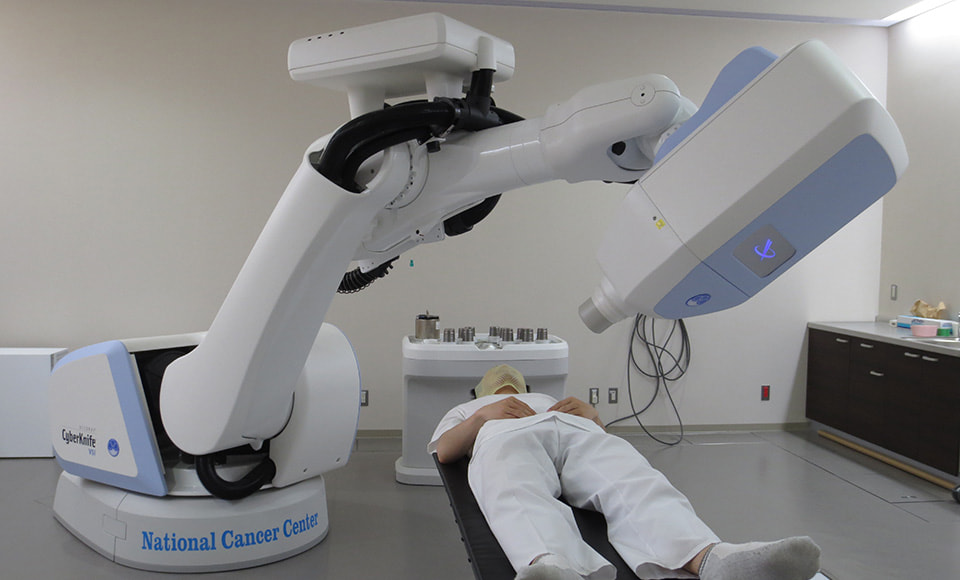 Phòng xạ trị định vị (Cyber-knife)