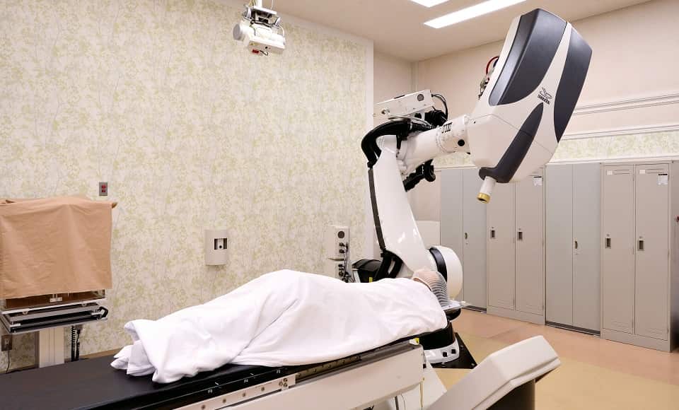 Phòng xạ trị định vị (CyberKnife)