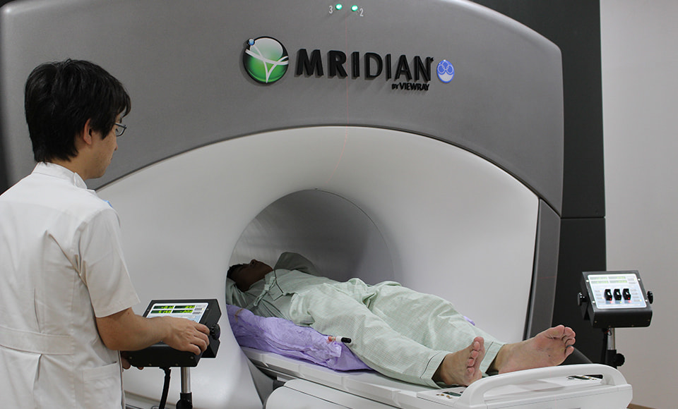 Phòng xạ trị ngoài có hướng dẫn MRI (MRIDIAN)
