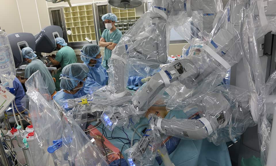 Robot phẫu thuật nội soi