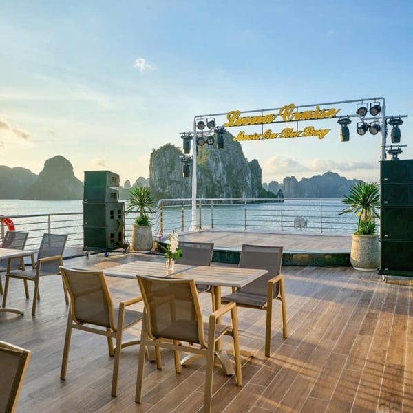 HA LONG 1 DAY - LEONA CRUISE