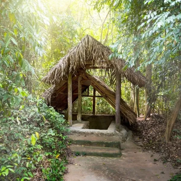 KHÁM PHÁ 6 NGÀY Ở VIỆT NAM