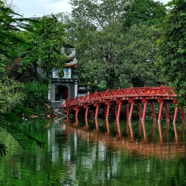 7-DAY VIETNAM DISCOVERY WITH BEACH BREAK IN VUNG TAU