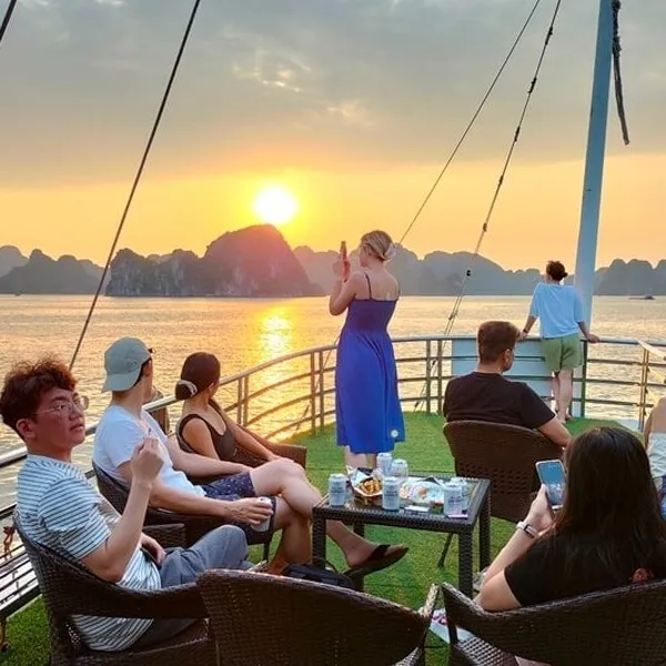 CHUYẾN ĐI GIA ĐÌNH ĐẾN MIỀN BẮC VIỆT NAM TRONG 4 NGÀY