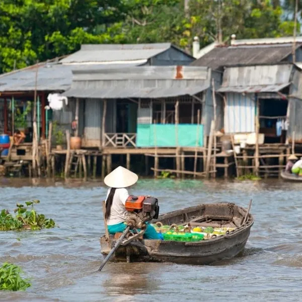 KỲ NGHỈ VIỆT NAM ĐẦY CẢM HỨNG VỚI KỲ NGHỈ DƯỠNG BÃI BIỂN Ở NHA TRANG