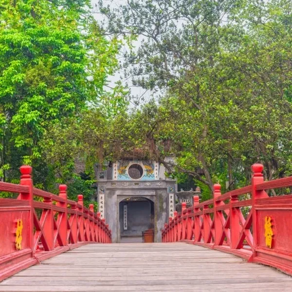 HANOI - HA LONG AT HOTEL - BAI DINH - TRANG AN (5 Days -4 Nights)