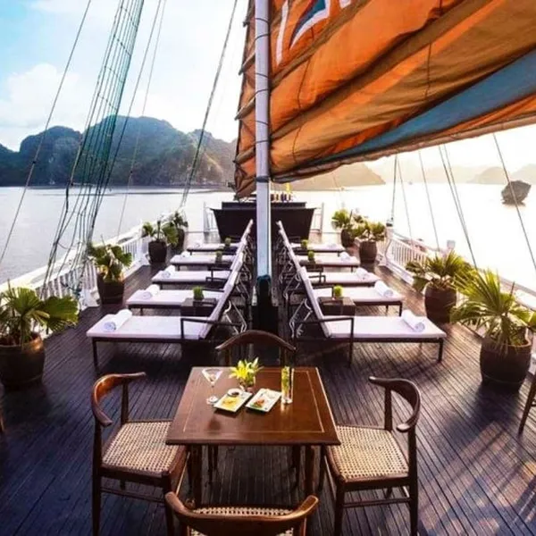 VIETNAM TOUR WITH BEACH HOLIDAY 9 Days