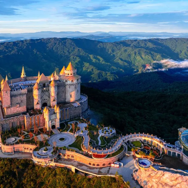 ĐÀ NẴNG - HUẾ - HỘI AN - BÀ NÀ HILL (5 Ngày 4 Đêm)