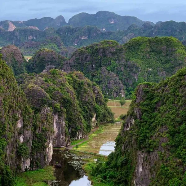 EXOTIC INDOCHINA HIGHLIGHTS