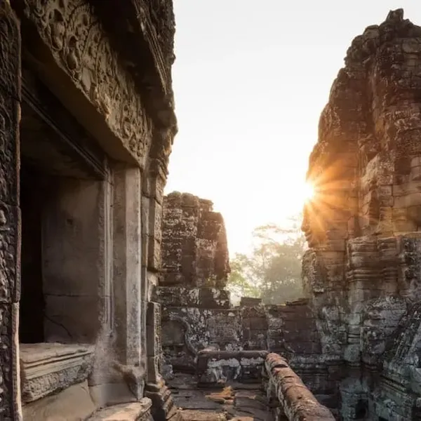 TOUR NHÓM: 11 NGÀY SIEM REAP – HÀ NỘI – ĐÀ NẴNG