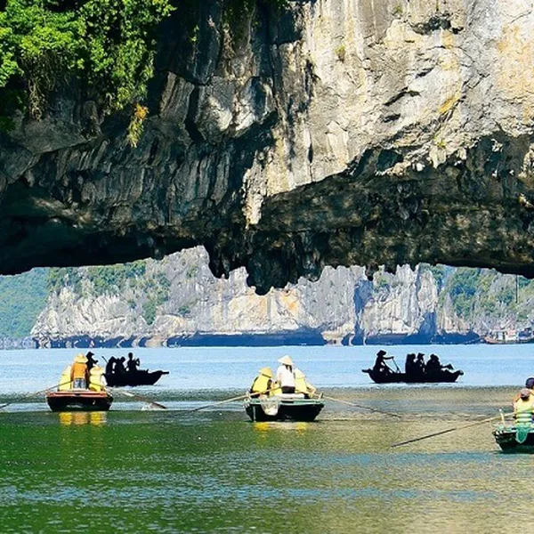 HALONG EXCURSION 1 DAY TOUR ON LUXURY CRUISE