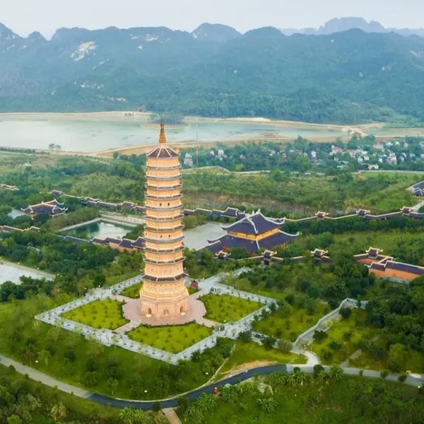 ĐỊA ĐIỂM NỔI BẬT TẠI MIỀN BẮC VIỆT NAM