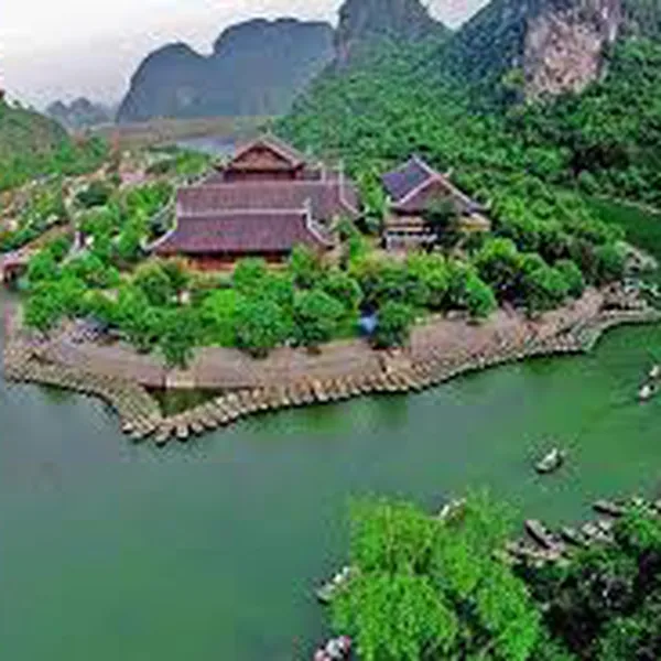 HA NOI - INCENSE VILLAGE - HOA LU -TAM COC (Daily – Full day)