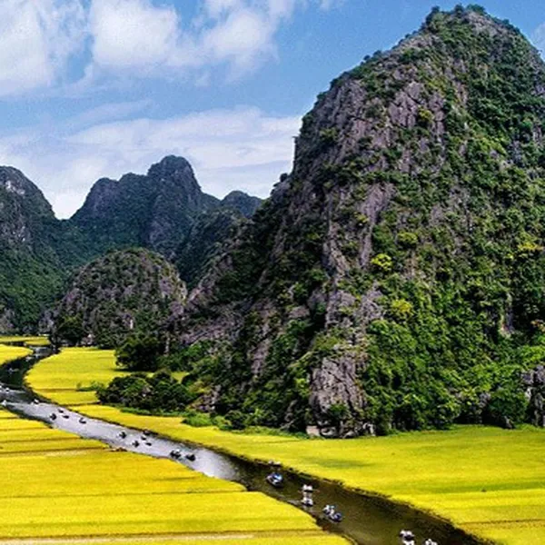 Hoa Lu - Tam Coc - Mua Cave - 1 Day Trip By Limousine