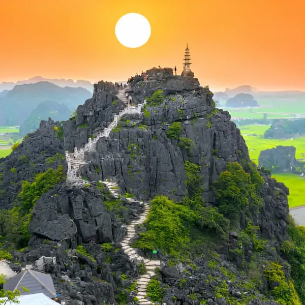 HOA LU – TAM COC – MUA CAVE – BAI DINH – TRANG AN 2 DAYS 1 NIGHT