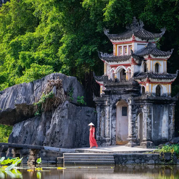 HOA LU – TRANG AN – MUA CAVE – THAI VI – BICH DONG + THUNG NHAM BIRD VALLEY 2 DAYS 1 NIGHT