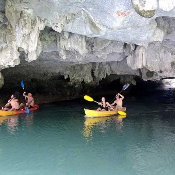 HALONG BAY GRAND CRUISE 5* FULL DAY TOUR