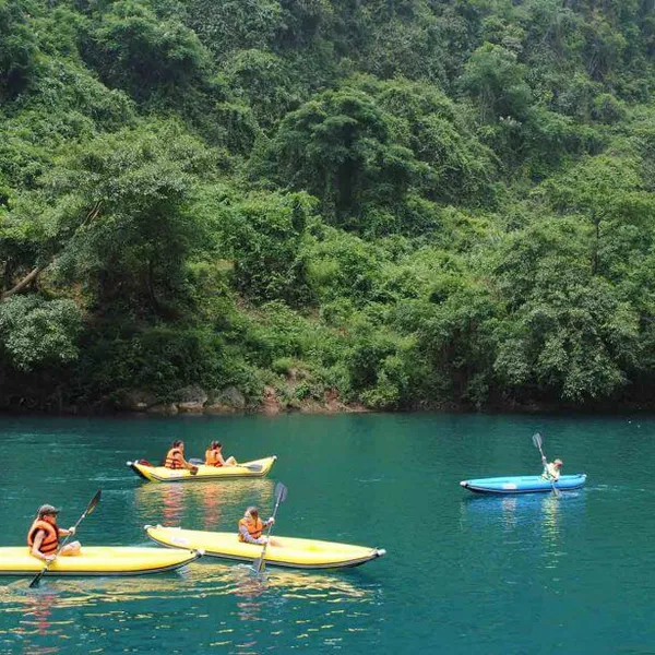 Phong Nha Kayaking Tour 4.5km