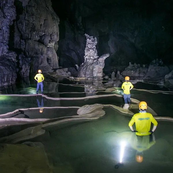 Phong Nha Trekking Tour