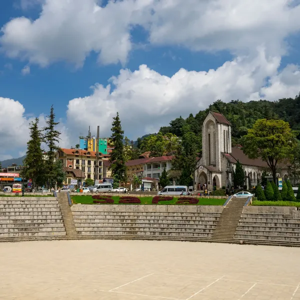 EXPLORE SAPA 2 DAYS 2 NIGHTS