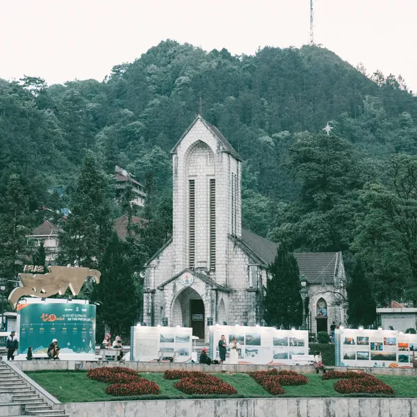 EXPLORE SAPA 2 DAYS 2 NIGHTS (HOTEL)
