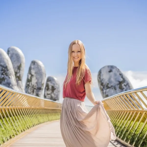 VIETNAM AT A GLANCE 10 Days 