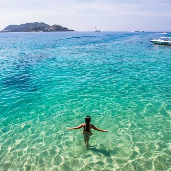 KỲ NGHỈ VIỆT NAM VỚI KỲ NGHỈ BIỂN Ở NHA TRANG