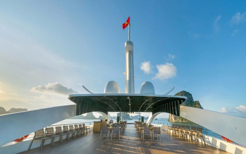 HA LONG 1 DAY - LEONA CRUISE
