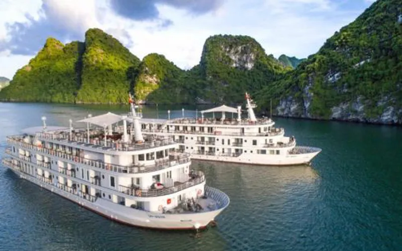 5-Day Exploring Hanoi & Halong Bay