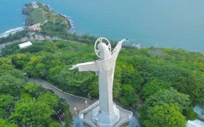 AMAZING VIETNAM WITH BEACH HOLIDAY IN VUNG TAU