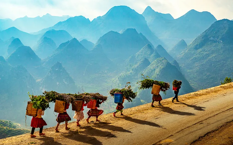 Tour Xe Jeep Hà Giang - Cao Bằng - Thác Bản Giốc - 4 Ngày 3 Đêm