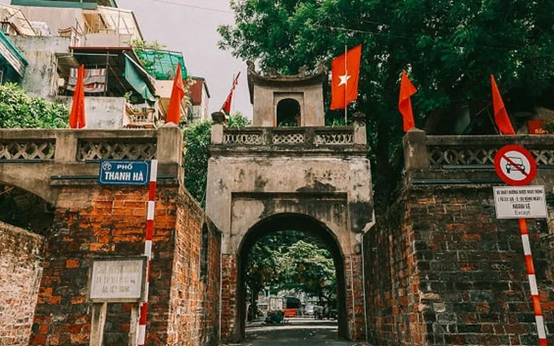 Hanoi Luxury City Half – Day Tour – Morning