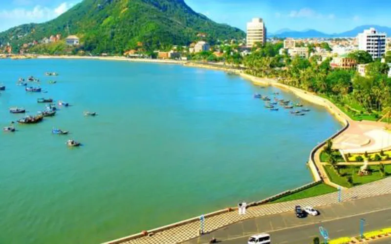 South of Vietnam with Beach Holiday in Vung Tau
