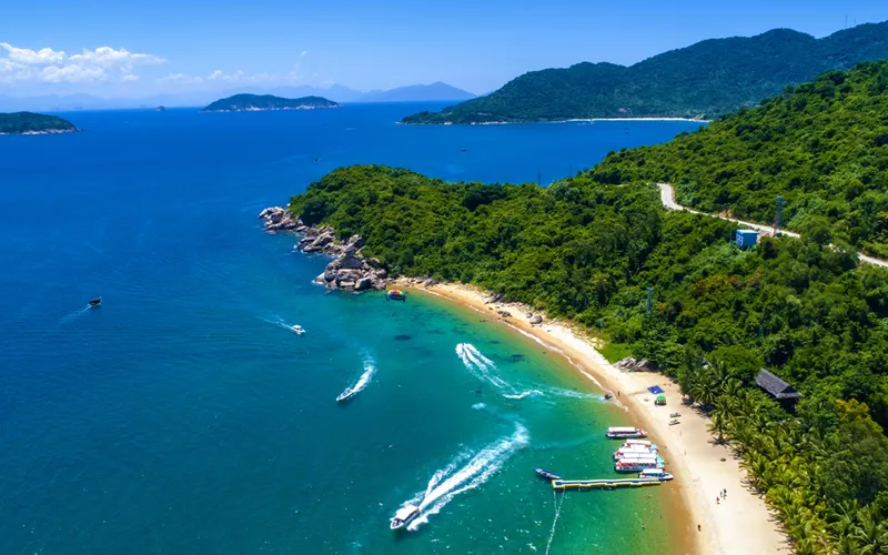 Cham Island “Corals Paradise – Natural Masterpiece”