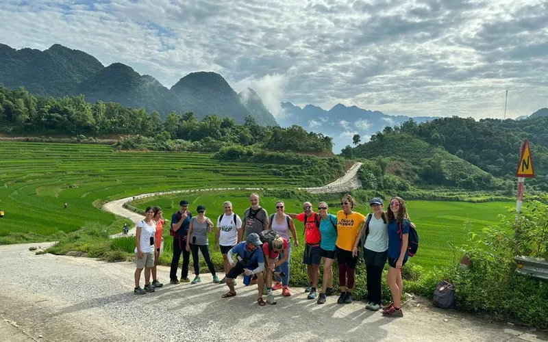 SAPA TREKKING WITH MAO