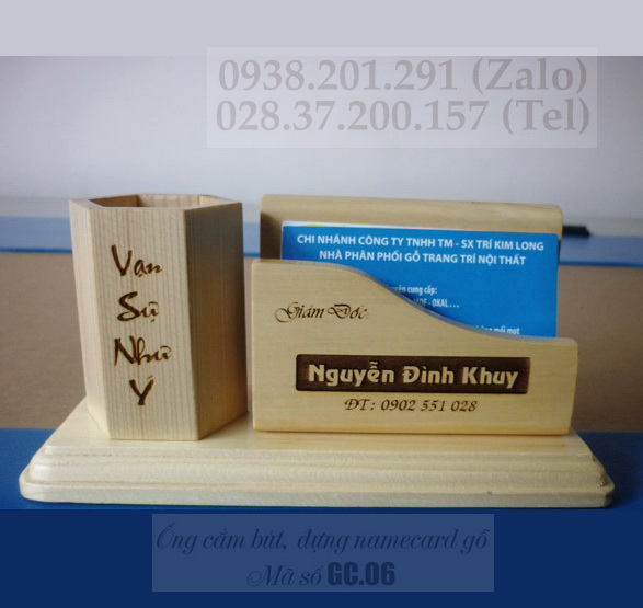 Ống cắm bút có chỗ đựng namecard bằng chất liệu gỗ tự nhiên, khắc tên Ống cắm bút có chỗ đựng namecard bằng chất liệu gỗ tự nhiên, khắc tên