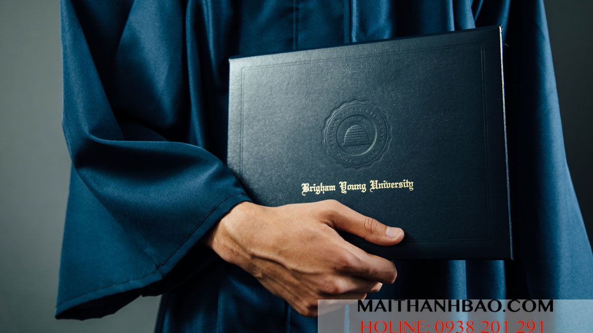 Bìa đựng bằng tốt nghiệp đóng vai trò quan trọng trong các buổi lễ tốt nghiệp Bìa đựng bằng tốt nghiệp đóng vai trò quan trọng trong các buổi lễ tốt nghiệp