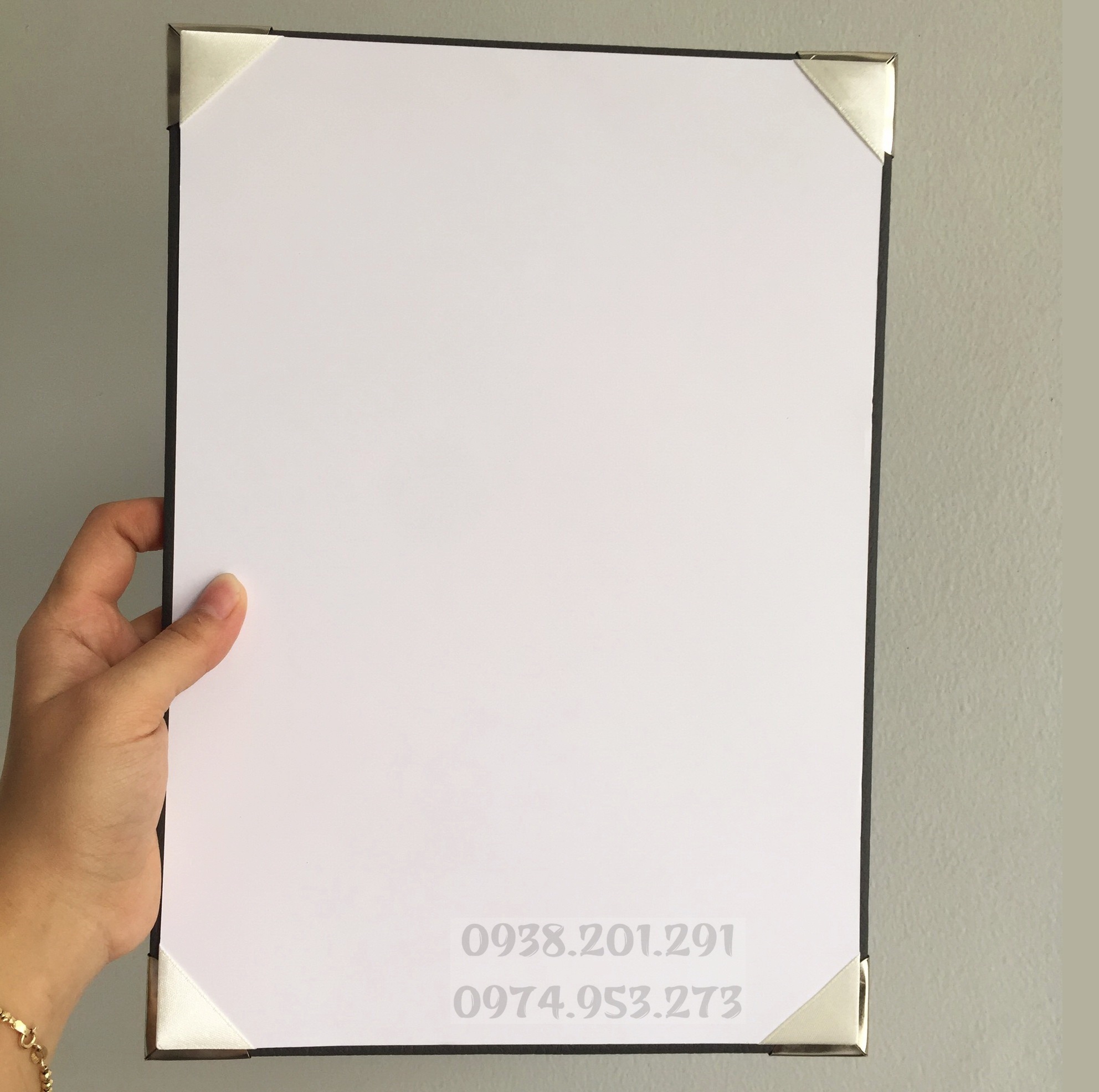 Bìa kẹp bằng khen chứng chỉ đào tạo tập huấn đẹp giá rẻ sang trọng lấy ngay Bìa kẹp bằng khen chứng chỉ đào tạo tập huấn đẹp giá rẻ sang trọng lấy ngay