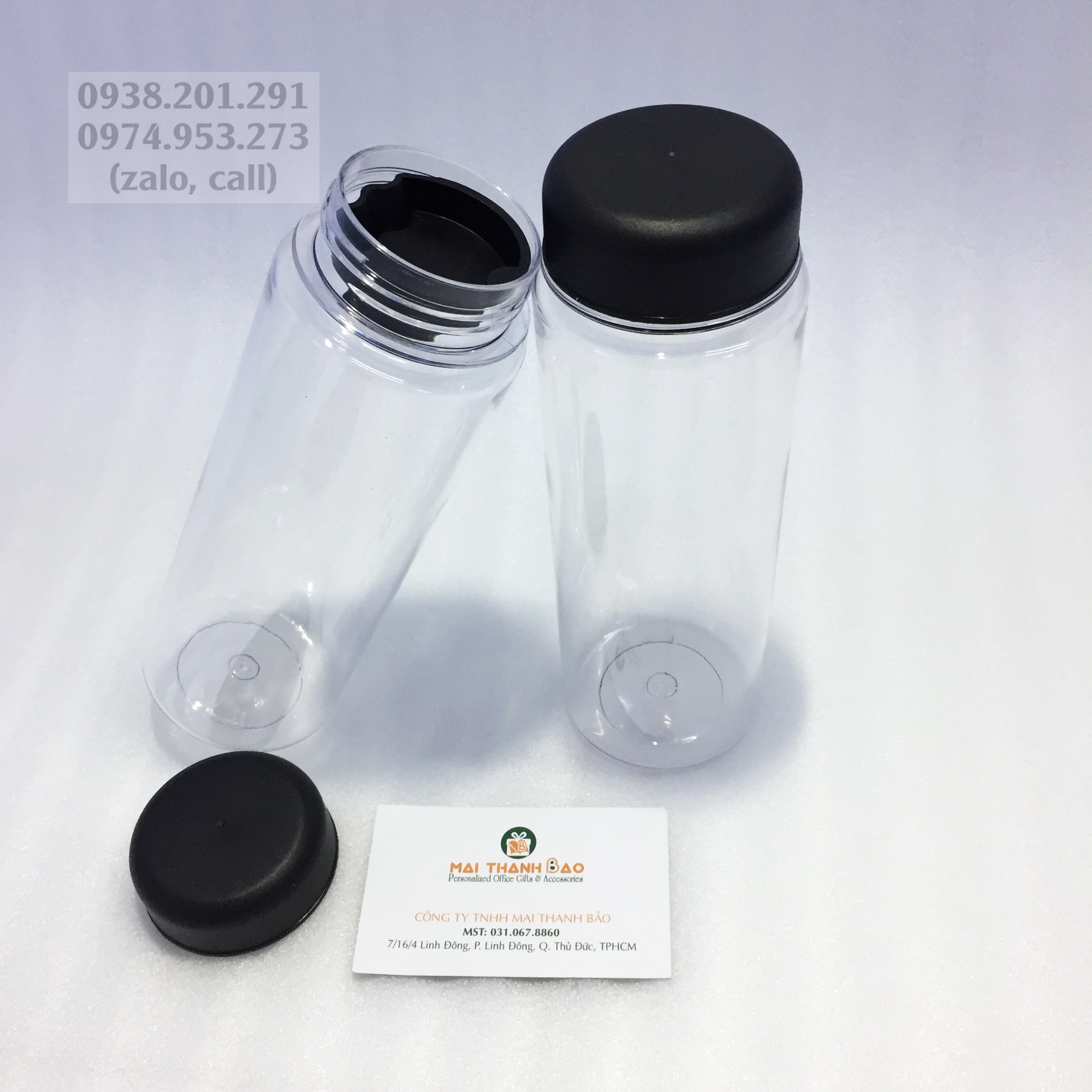 Bình nhựa đựng nước uống in logo làm quà tặng khách hàng doanh nghiệp đẹp giá rẻ Bình nhựa đựng nước uống in logo làm quà tặng khách hàng doanh nghiệp đẹp giá rẻ