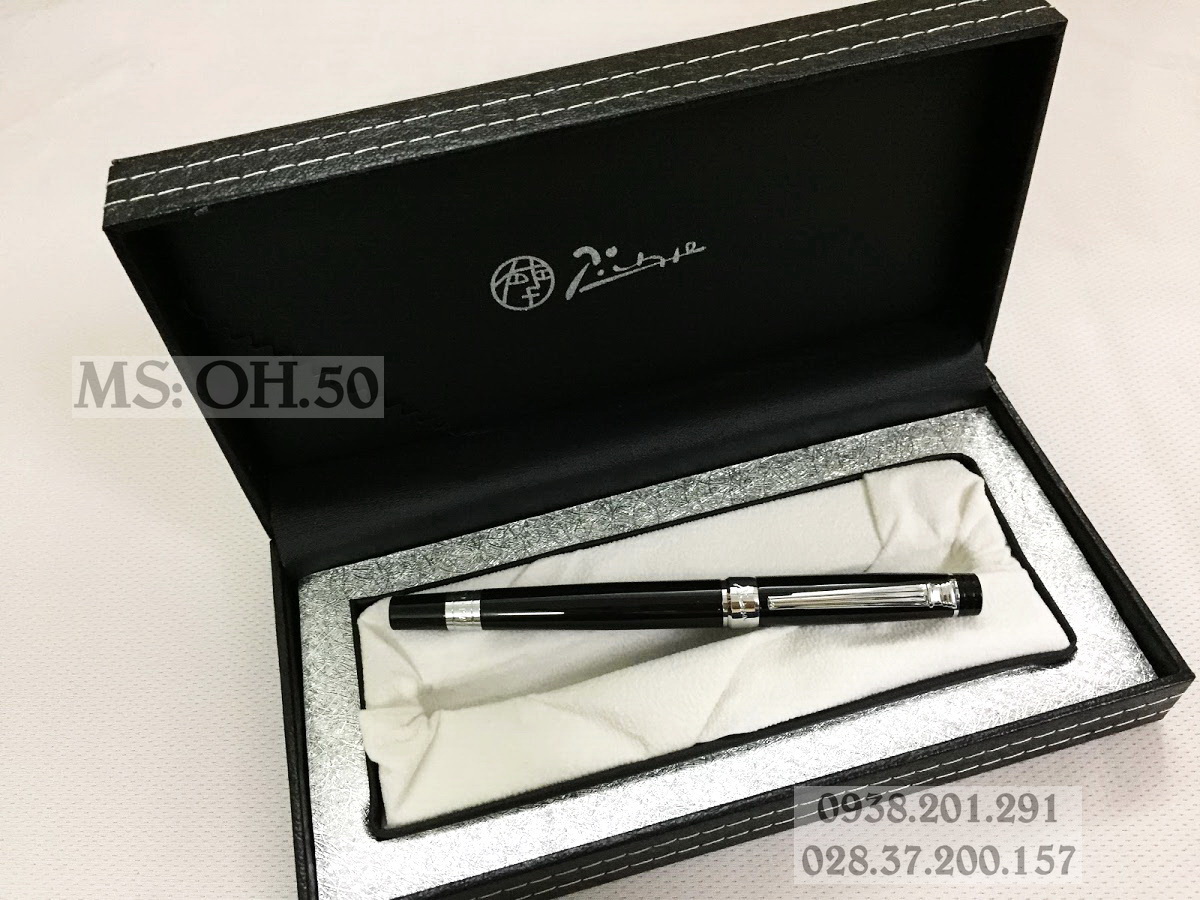 Chiếc bút ký sang trọng và tinh tế là món quà phù hợp với mọi sự kiện cao cấp Chiếc bút ký sang trọng và tinh tế là món quà phù hợp với mọi sự kiện cao cấp