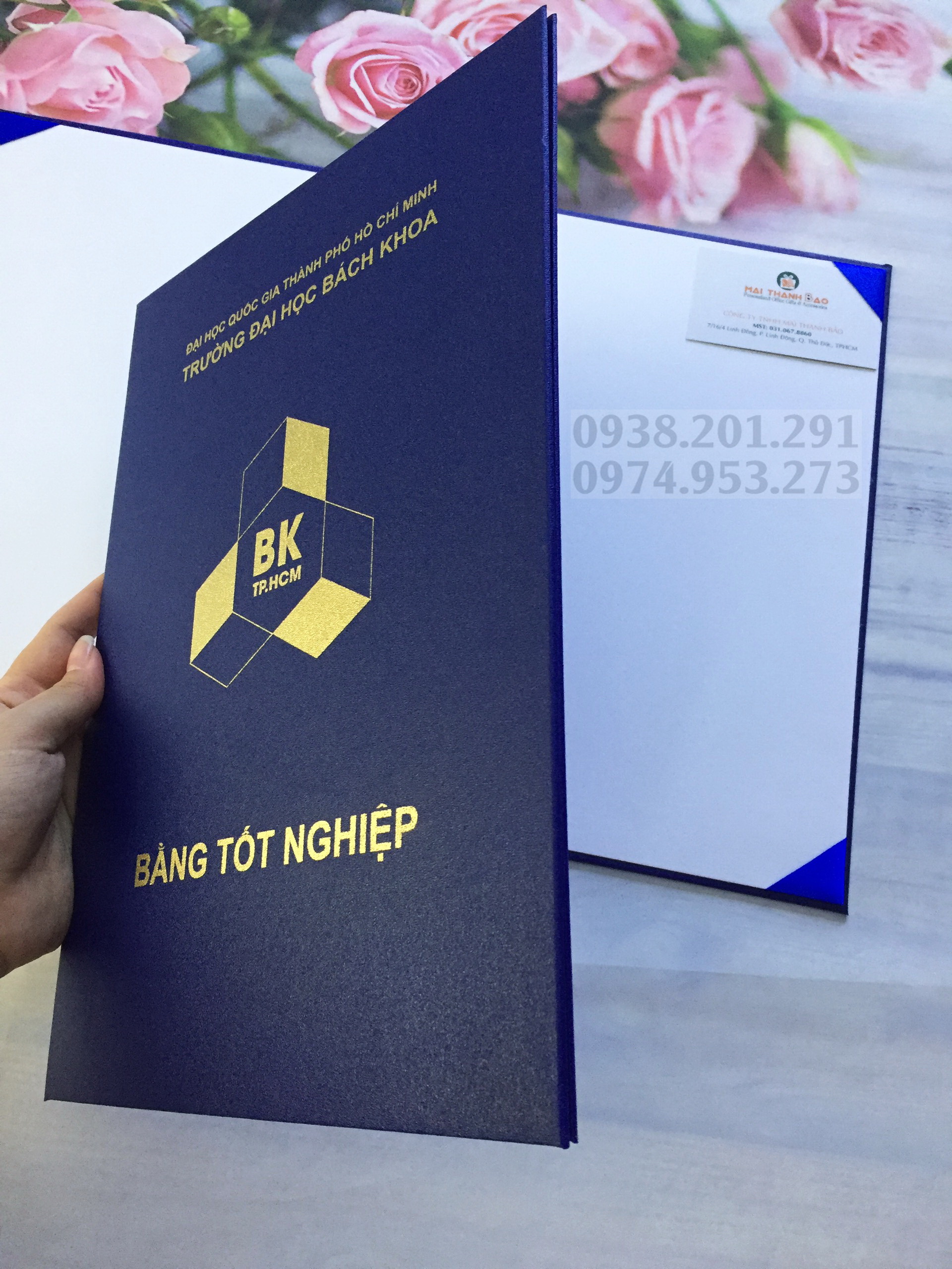 Xưởng sản xuất đặt bìa đựng bằng tốt nghiệp đại học cao đẳng giá rẻ Xưởng sản xuất đặt bìa đựng bằng tốt nghiệp đại học cao đẳng giá rẻ