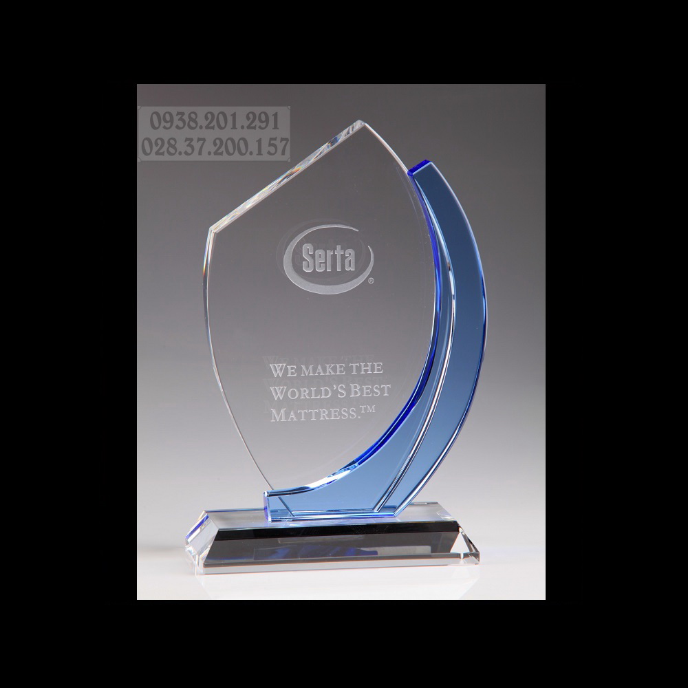 Kỷ niệm chương sản xuất giá rẻ hình thoi, cánh buồm khắc tên quà tặng Kỷ niệm chương sản xuất giá rẻ hình thoi, cánh buồm khắc tên quà tặng