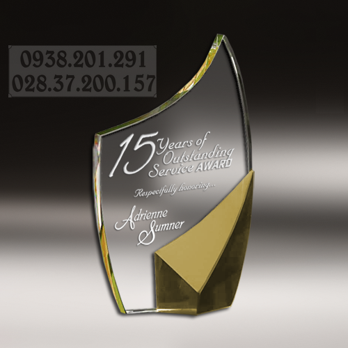 Kỷ niệm chương sản xuất giá rẻ hình thoi, cánh buồm khắc tên quà tặng Kỷ niệm chương sản xuất giá rẻ hình thoi, cánh buồm khắc tên quà tặng