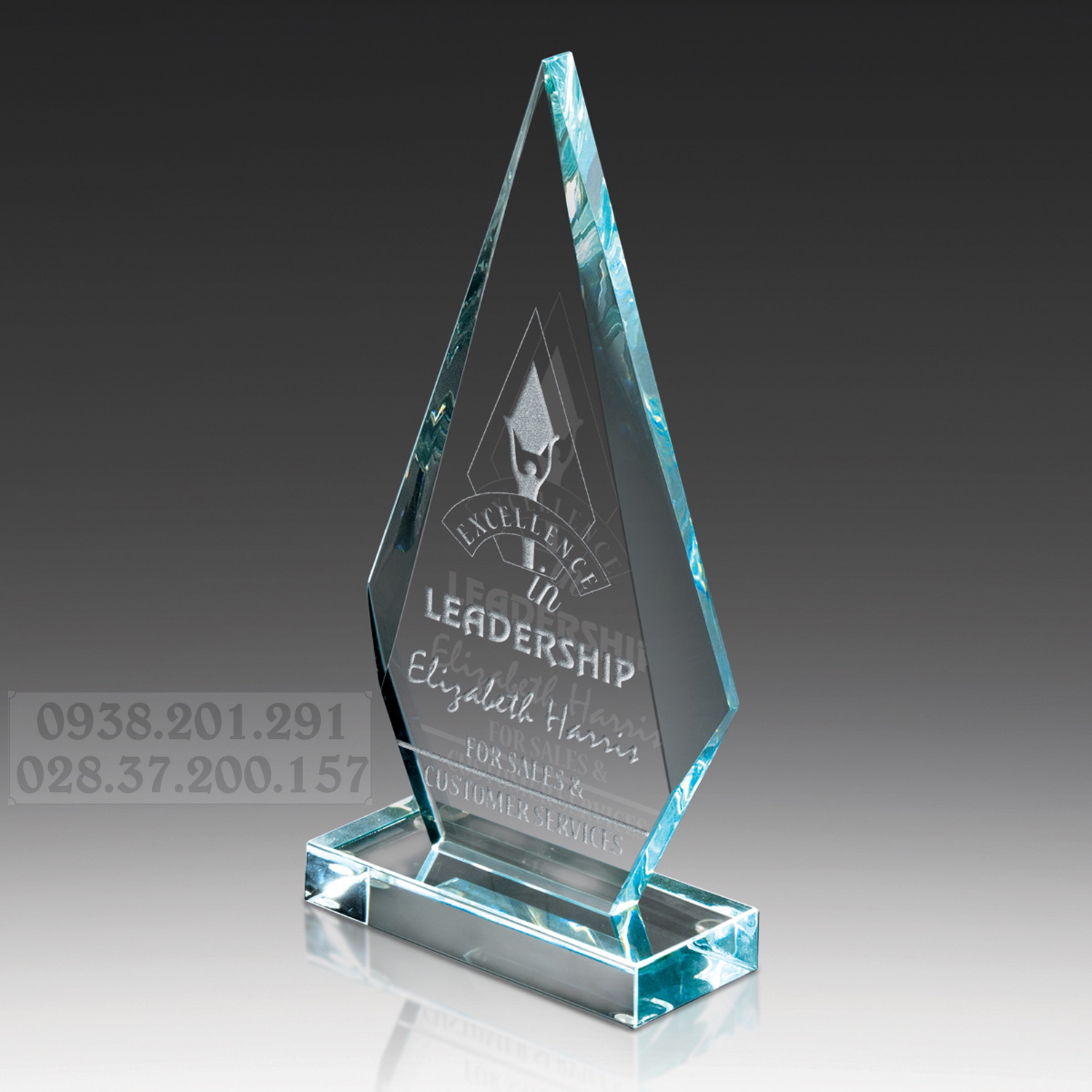 Kỷ niệm chương sản xuất giá rẻ hình thoi, cánh buồm khắc tên quà tặng Kỷ niệm chương sản xuất giá rẻ hình thoi, cánh buồm khắc tên quà tặng