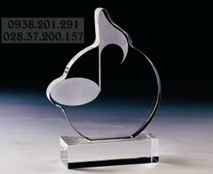 Kỷ niệm chương thủy tinh pha lê hình nốt nhạc giá rẻ tphcm Kỷ niệm chương thủy tinh pha lê hình nốt nhạc giá rẻ tphcm