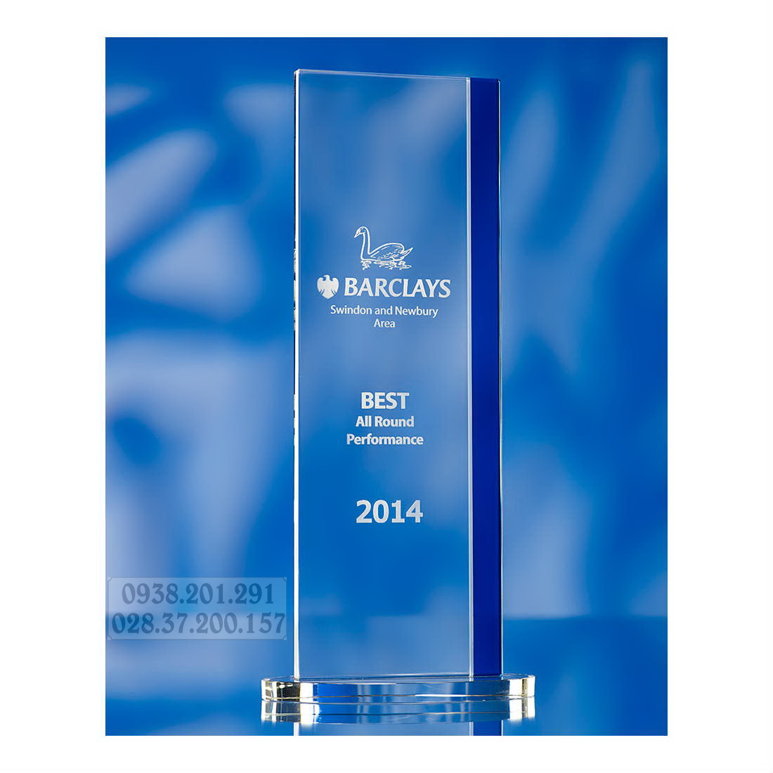 Kỷ niệm chương pha lê thủy tinh hình trụ đứng đẹp giá rẻ tphcm Kỷ niệm chương pha lê thủy tinh hình trụ đứng đẹp giá rẻ tphcm