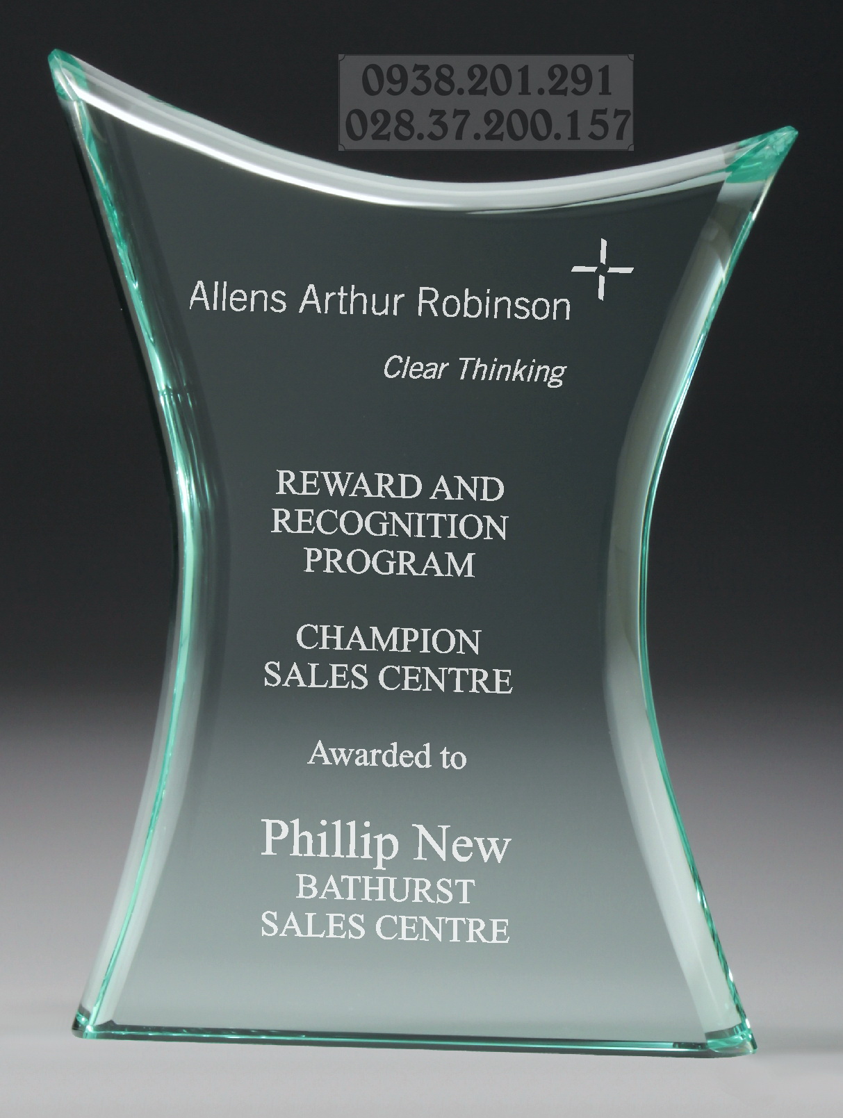 Kỷ niệm chương hình tấm bảng dạng vuông pha lê thủy tinh giá rẻ tphcm Kỷ niệm chương hình tấm bảng dạng vuông pha lê thủy tinh giá rẻ tphcm