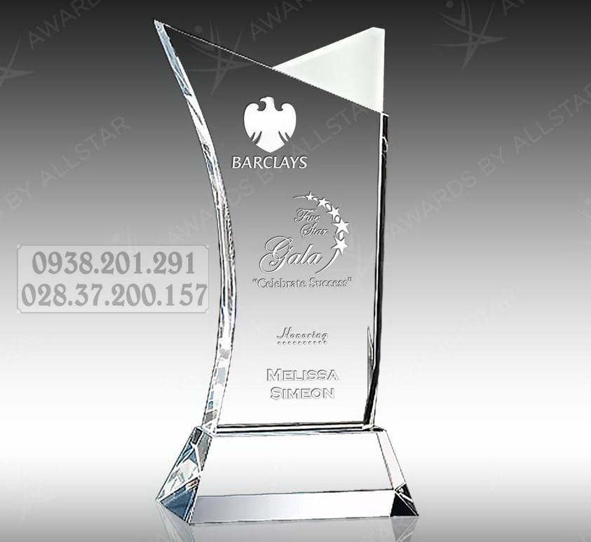 Kỷ niệm chương hình tấm bảng dạng vuông pha lê thủy tinh giá rẻ tphcm Kỷ niệm chương hình tấm bảng dạng vuông pha lê thủy tinh giá rẻ tphcm